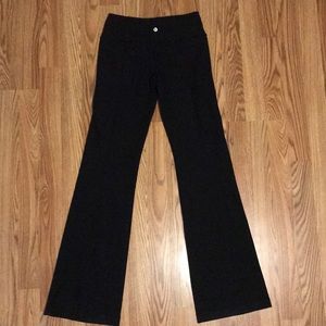 Lululemon reversible groove pants